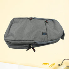 Laptop Bag With Adjustable Shoulder Strap & Storage Pockets