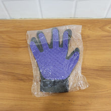 5 Finger Deshedding Glove (1 Pc)